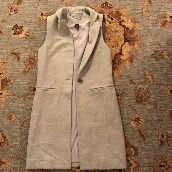 Fashionable, Light Gray lined Soft  Wool Long Vest - Picture 1 of 3